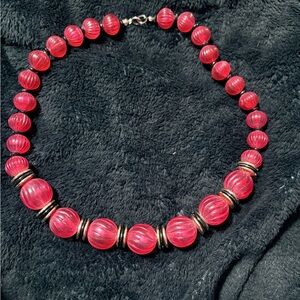 Vintage Elegant Red Beaded Necklace